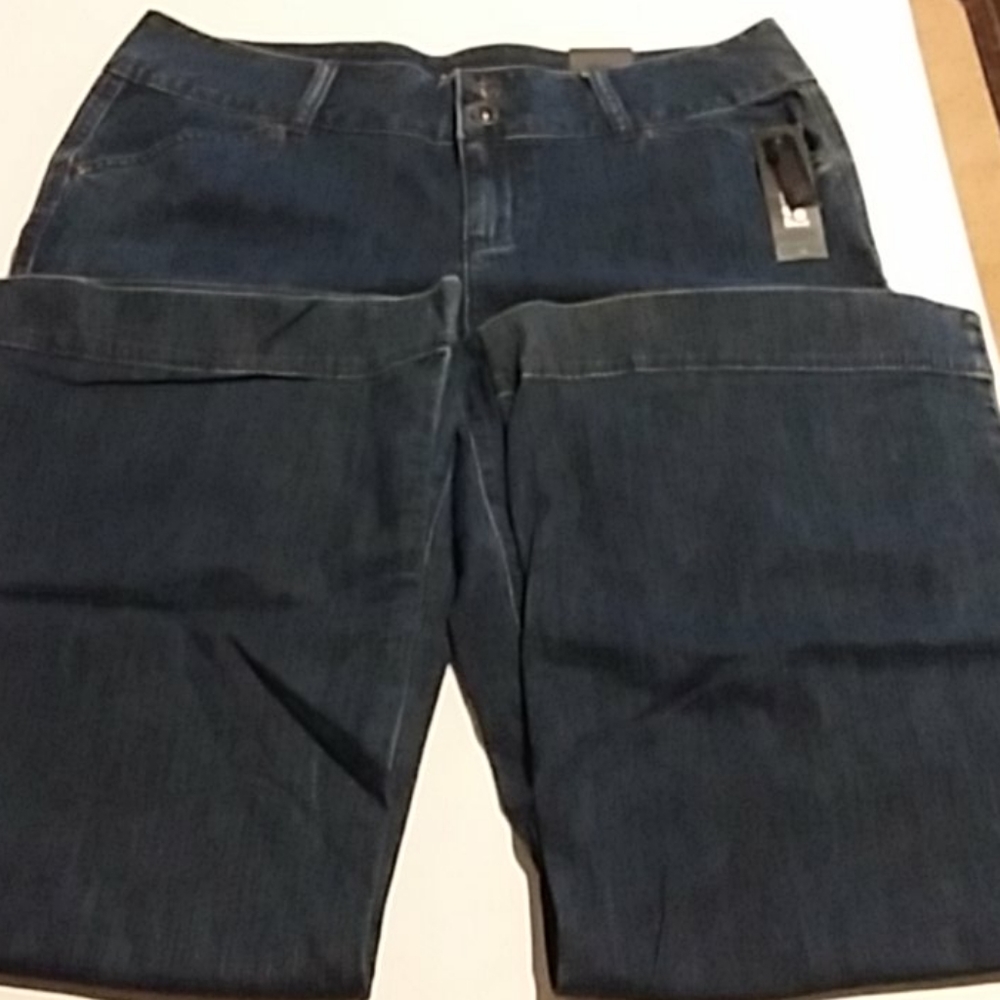 Apt 9 womens jeans